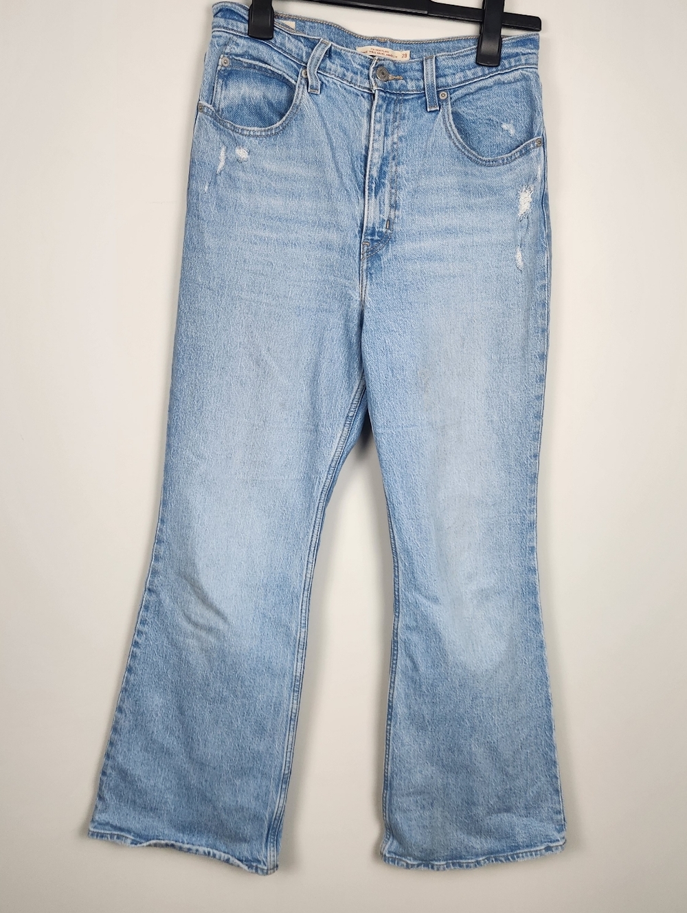Levi's 70s Flare High Waisted Light Wash Denim Jeans Size 28W Fits Medium Large - Picture 3 of 16